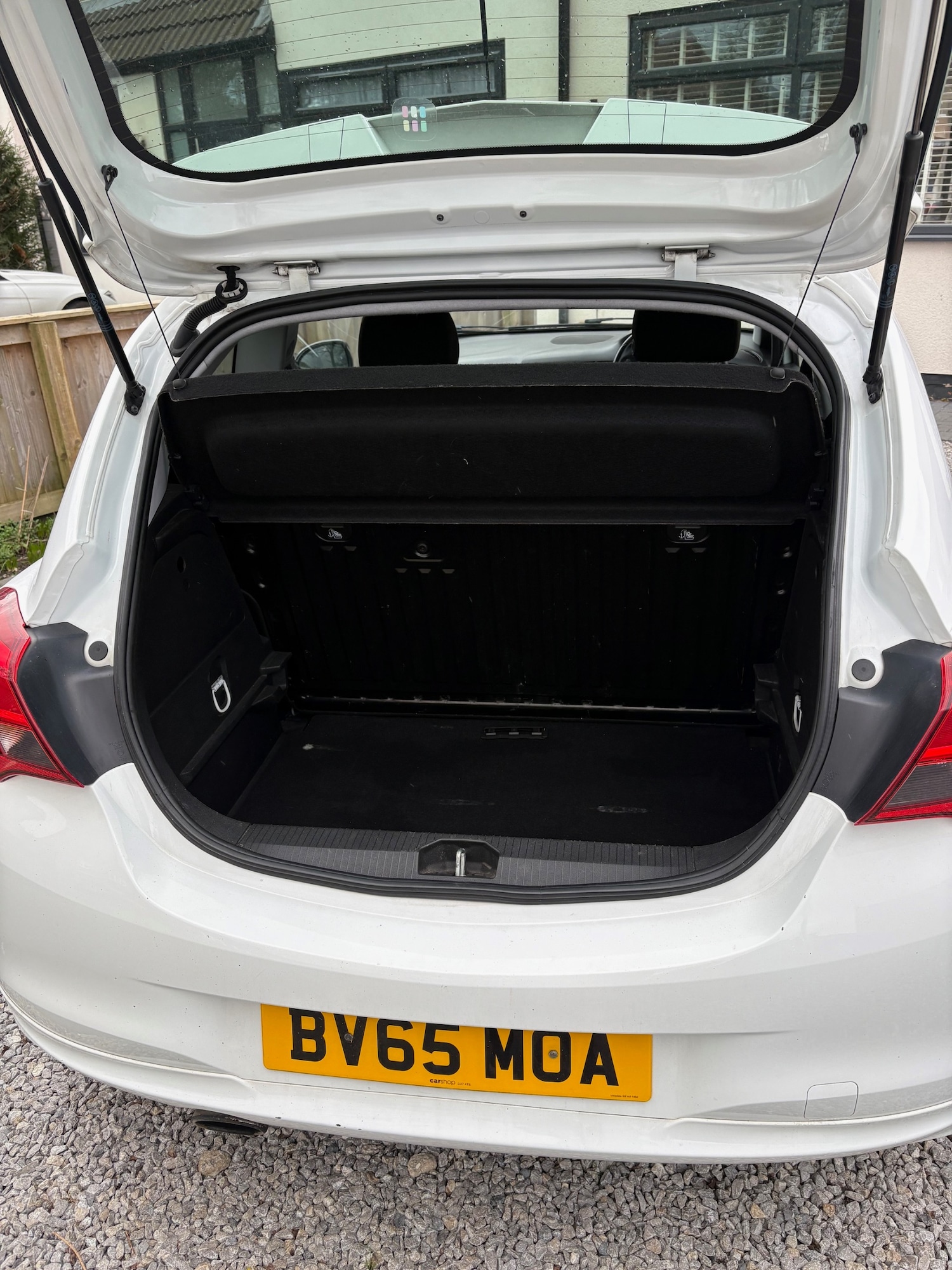 Used Vauxhall Corsa 2015 for sale - 77961763: Photo 4