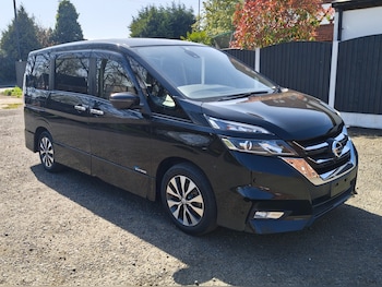Used Nissan Serena 2018 for sale - 78169445: Photo