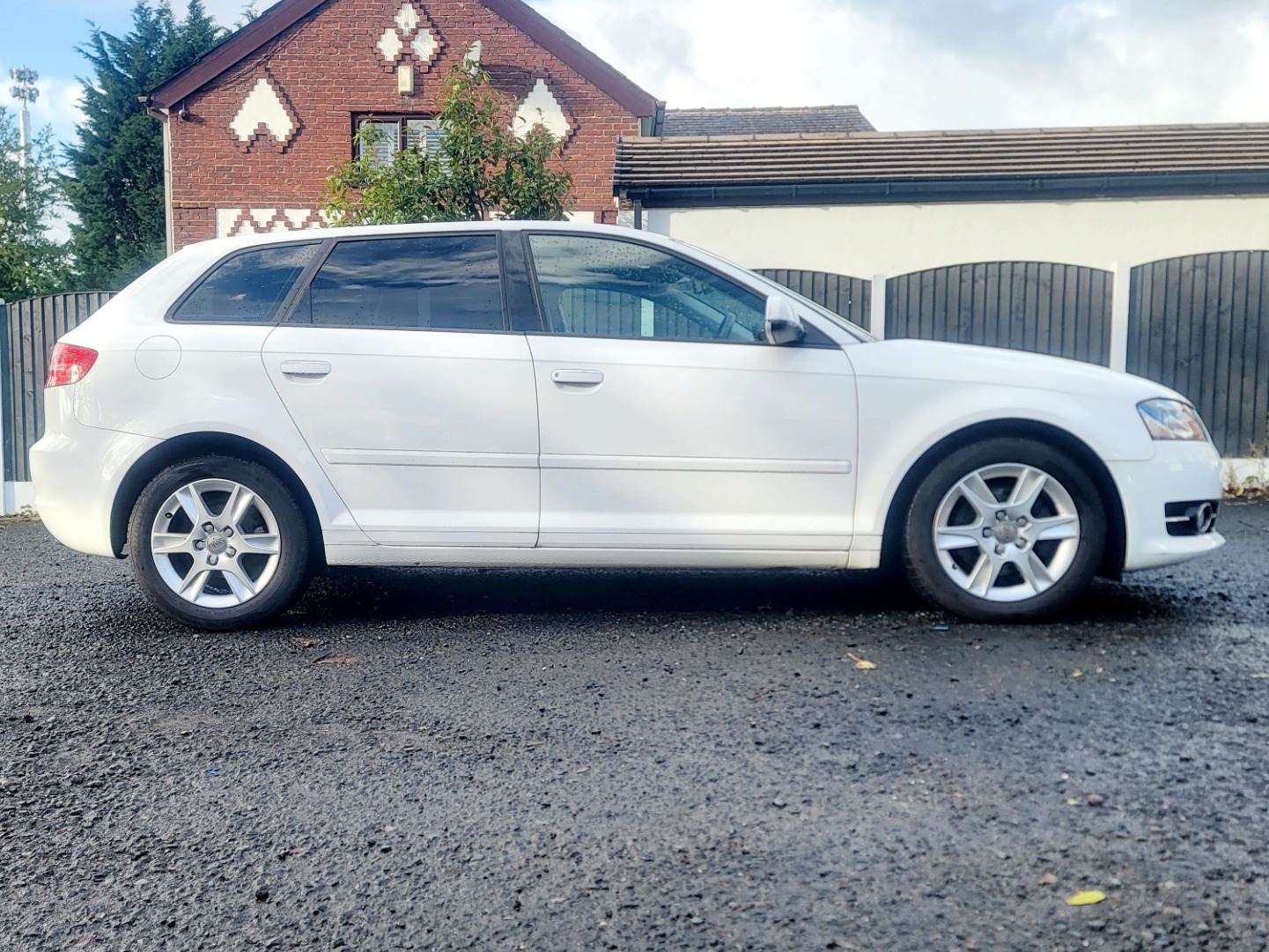 Used Audi A3 2013 for sale - 76397151: Photo 2
