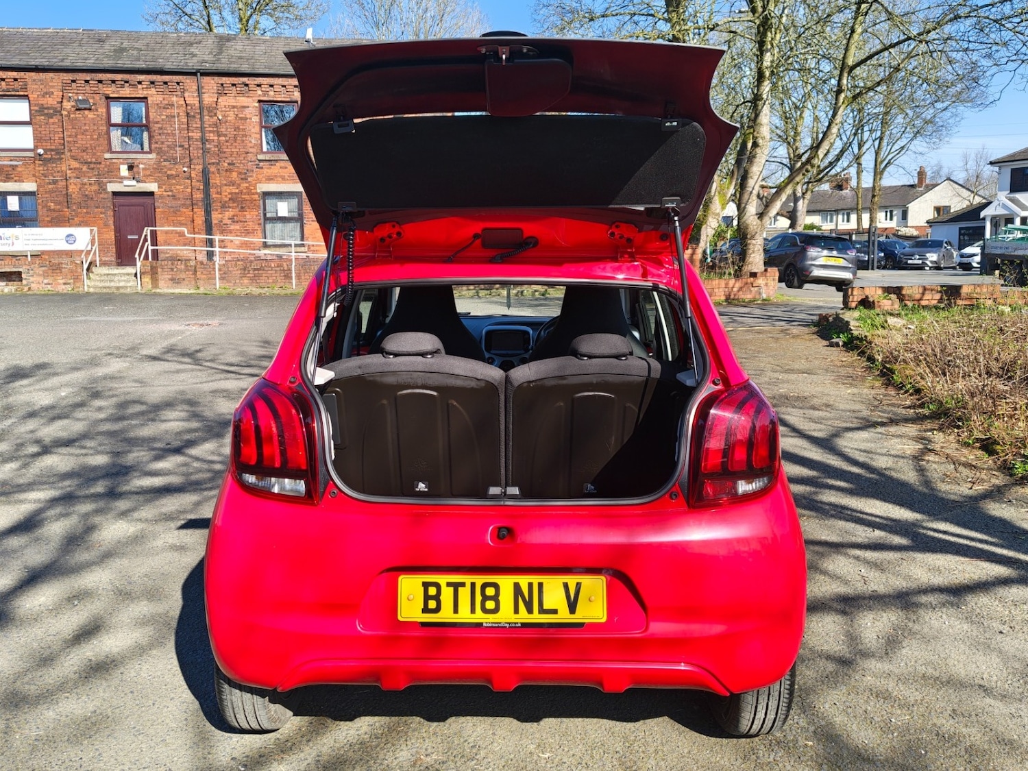 Used Peugeot 108 2018 for sale - 77946053: Photo 18