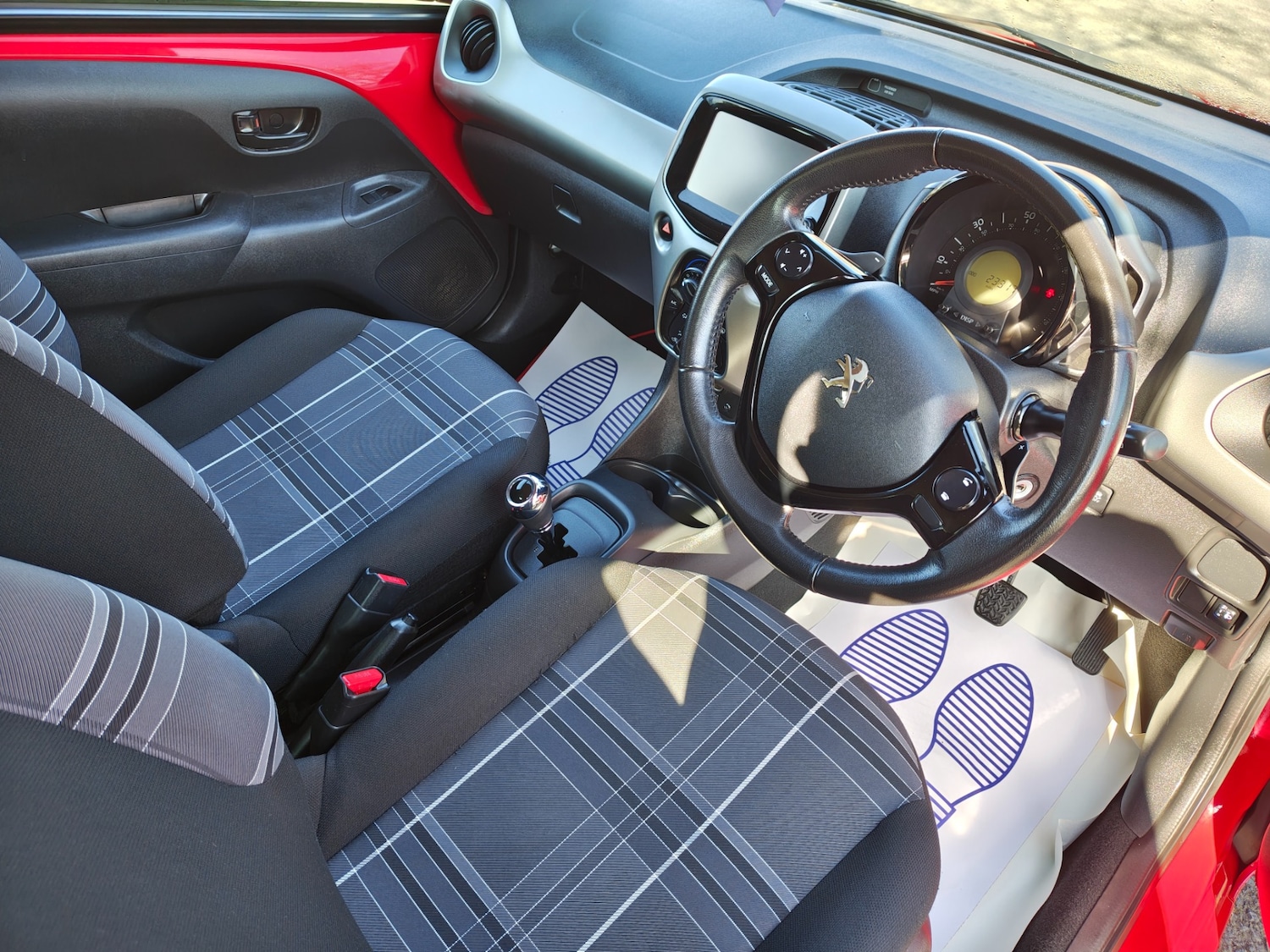 Used Peugeot 108 2018 for sale - 77946053: Photo 9