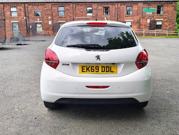 Used Peugeot 208 2019 for sale - 78901536: Photo