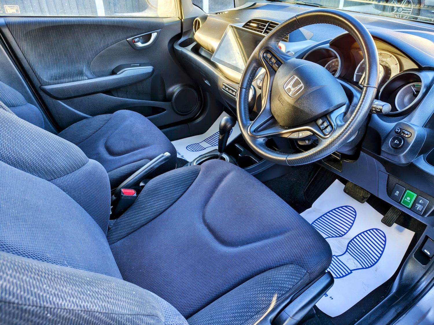 Used Honda Jazz 2012 for sale - 77112872: Photo 10