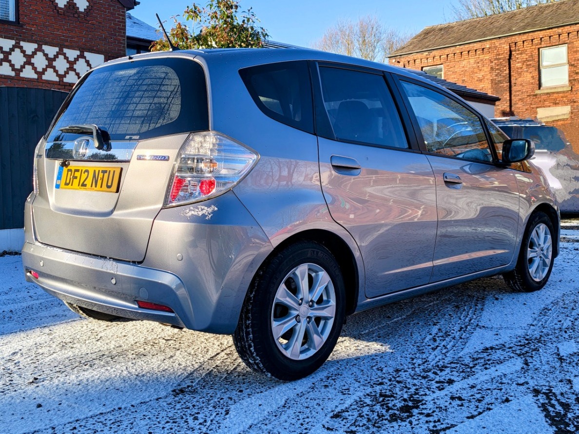 Used Honda Jazz 2012 for sale - 77112872: Photo 3