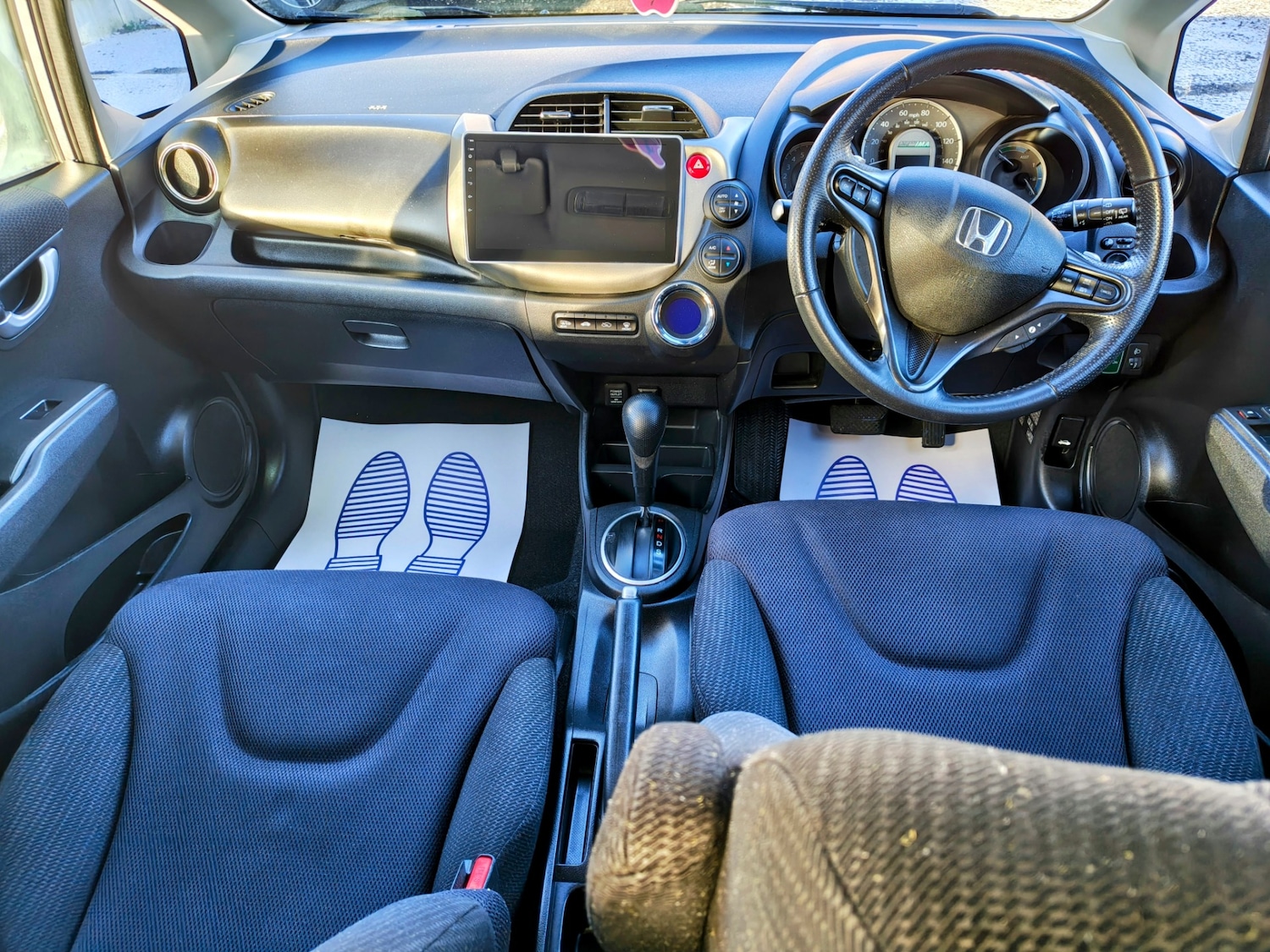 Used Honda Jazz 2012 for sale - 77112872: Photo 9