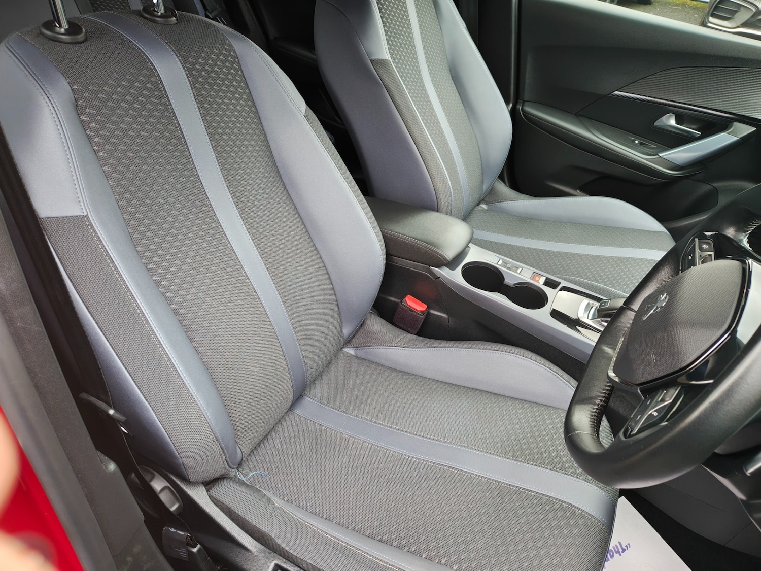 Used Peugeot 2008 2021 for sale - 77398282: Photo 10