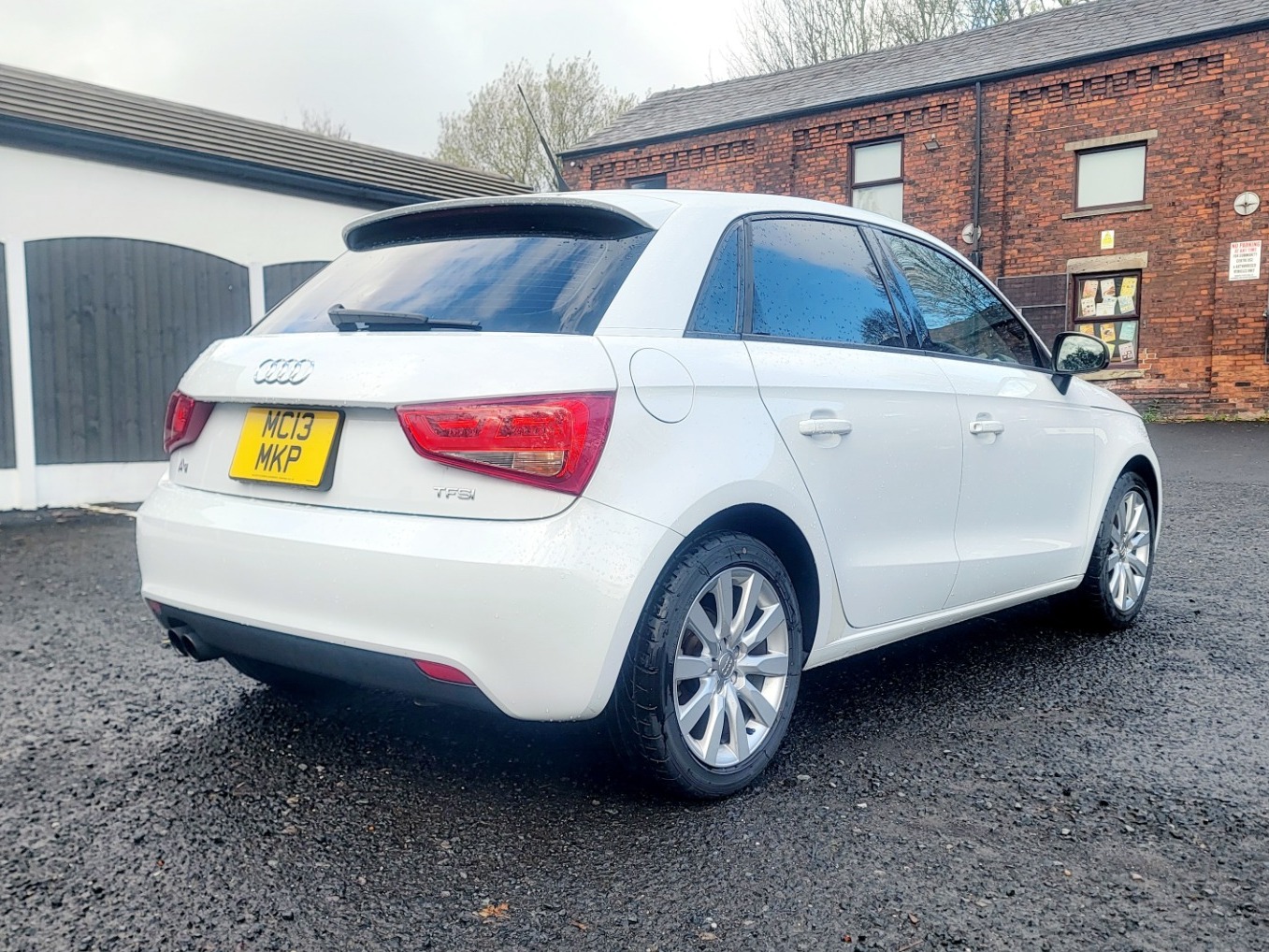 Used Audi A1 2013 for sale - 76396846: Photo 3