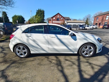 Used Mercedes-Benz A-Class 2015 for sale - 78538552: Photo