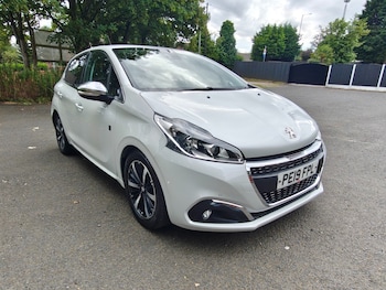 Used Peugeot 208 2019 for sale - 79424331: Photo