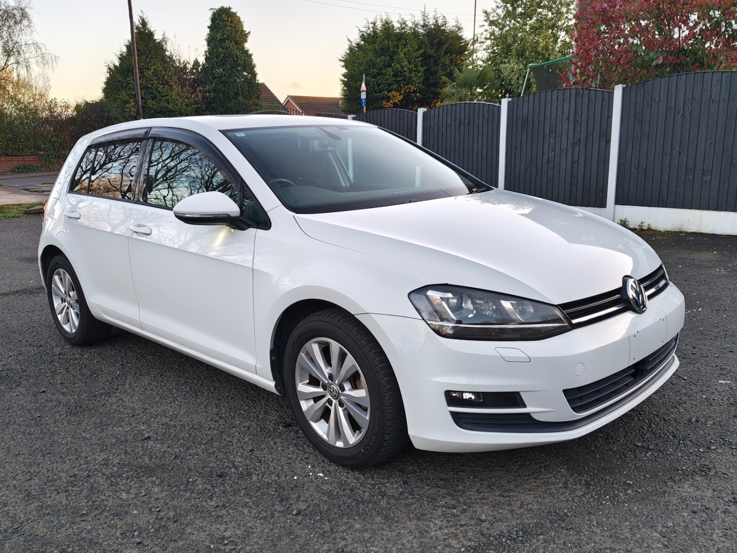 Used Volkswagen Golf 2014 for sale - 78168222: Photo 1