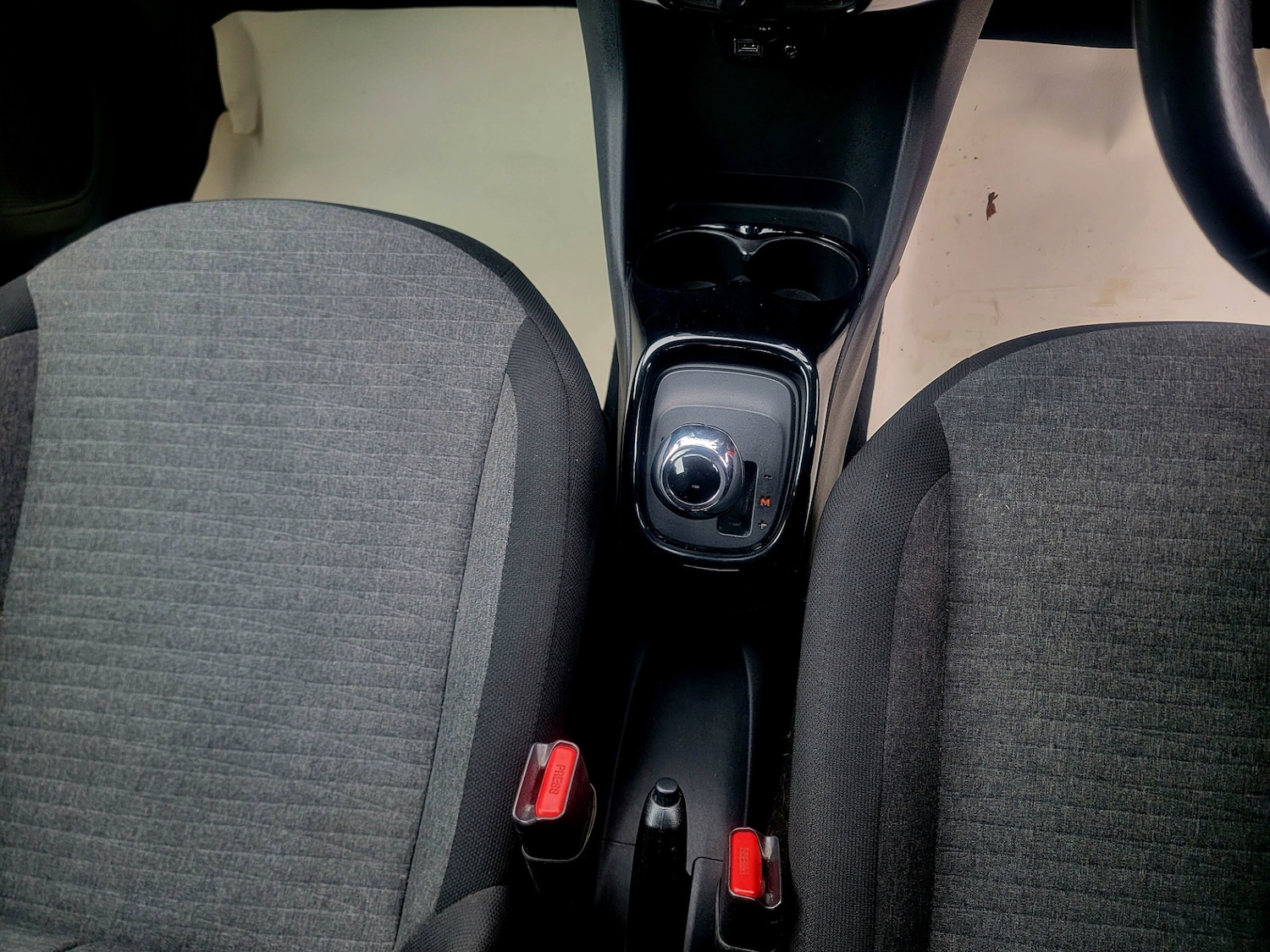 Used Citroen C1 2015 for sale - 76847718: Photo 13