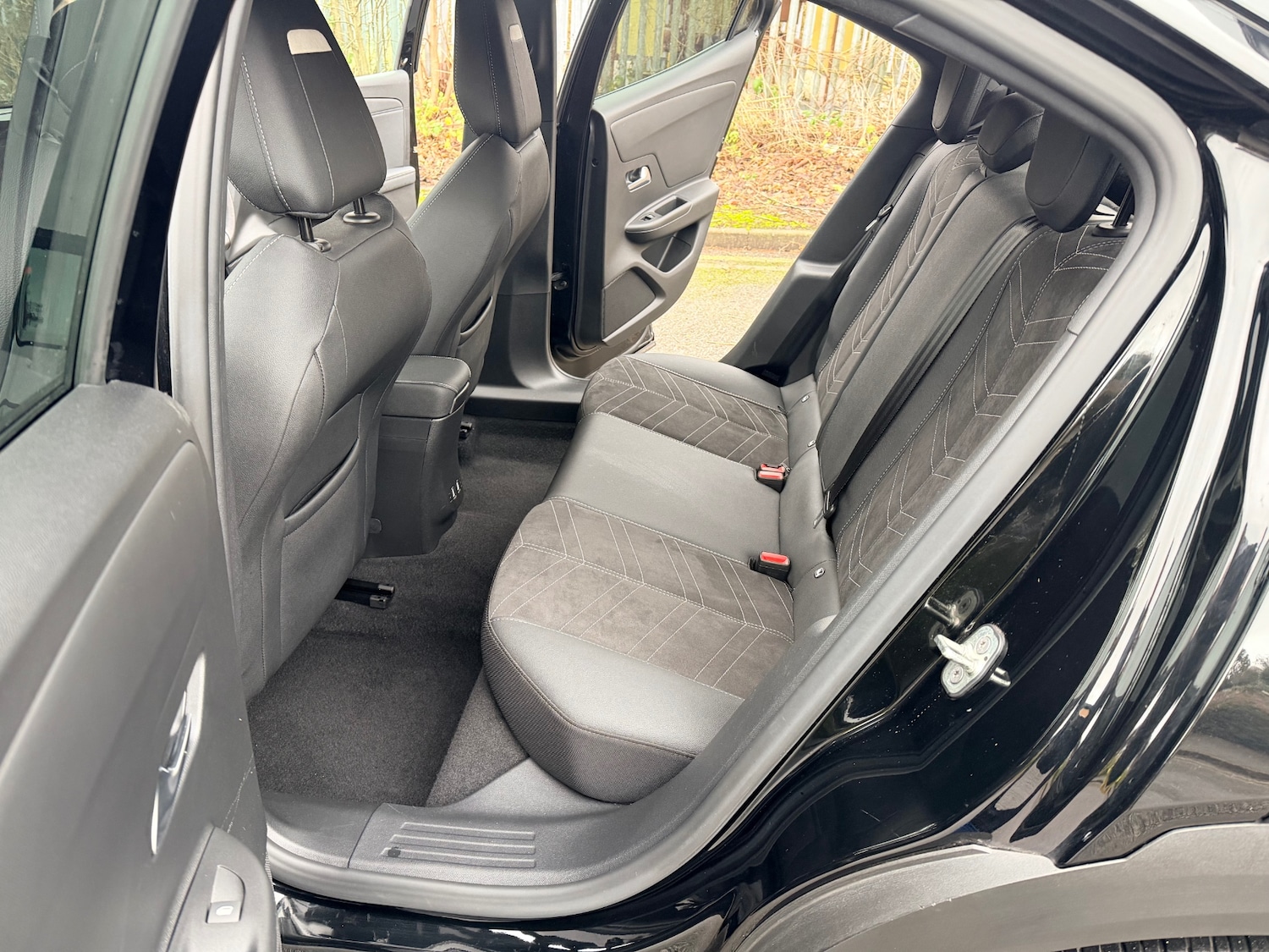 Used Vauxhall Mokka 2023 for sale - 77170420: Photo 27