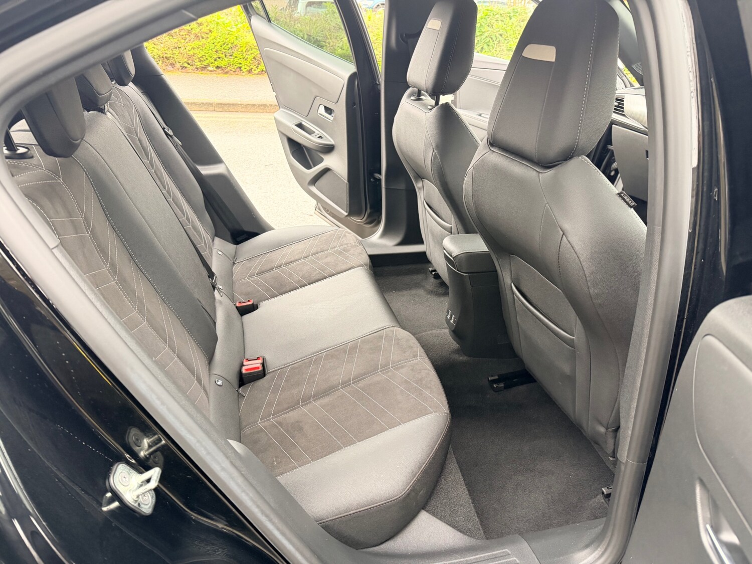 Used Vauxhall Mokka 2023 for sale - 77170420: Photo 28