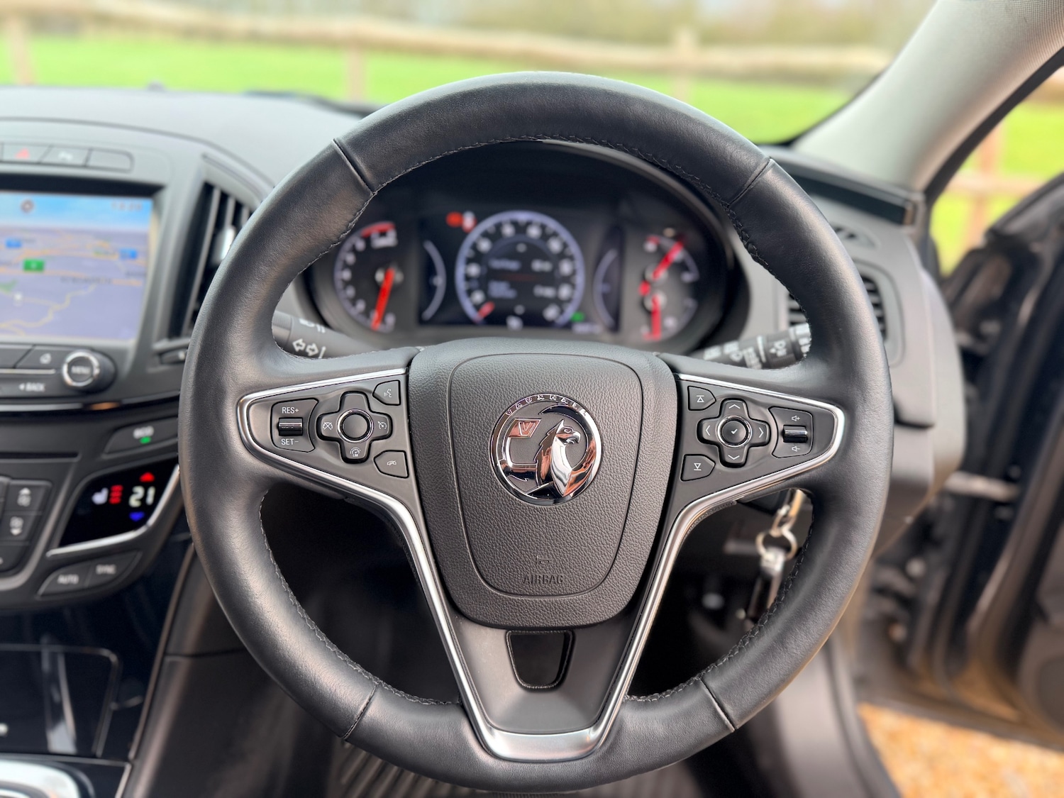 Used Vauxhall Insignia 2015 for sale - 76885164: Photo 20