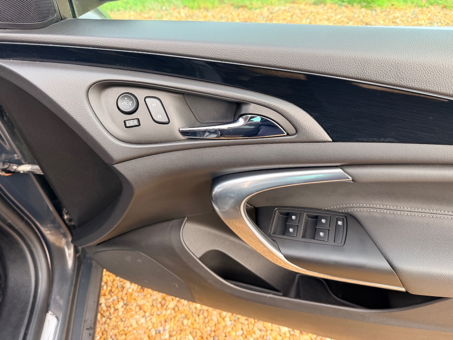 Used Vauxhall Insignia 2015 for sale - 76885164: Photo 33