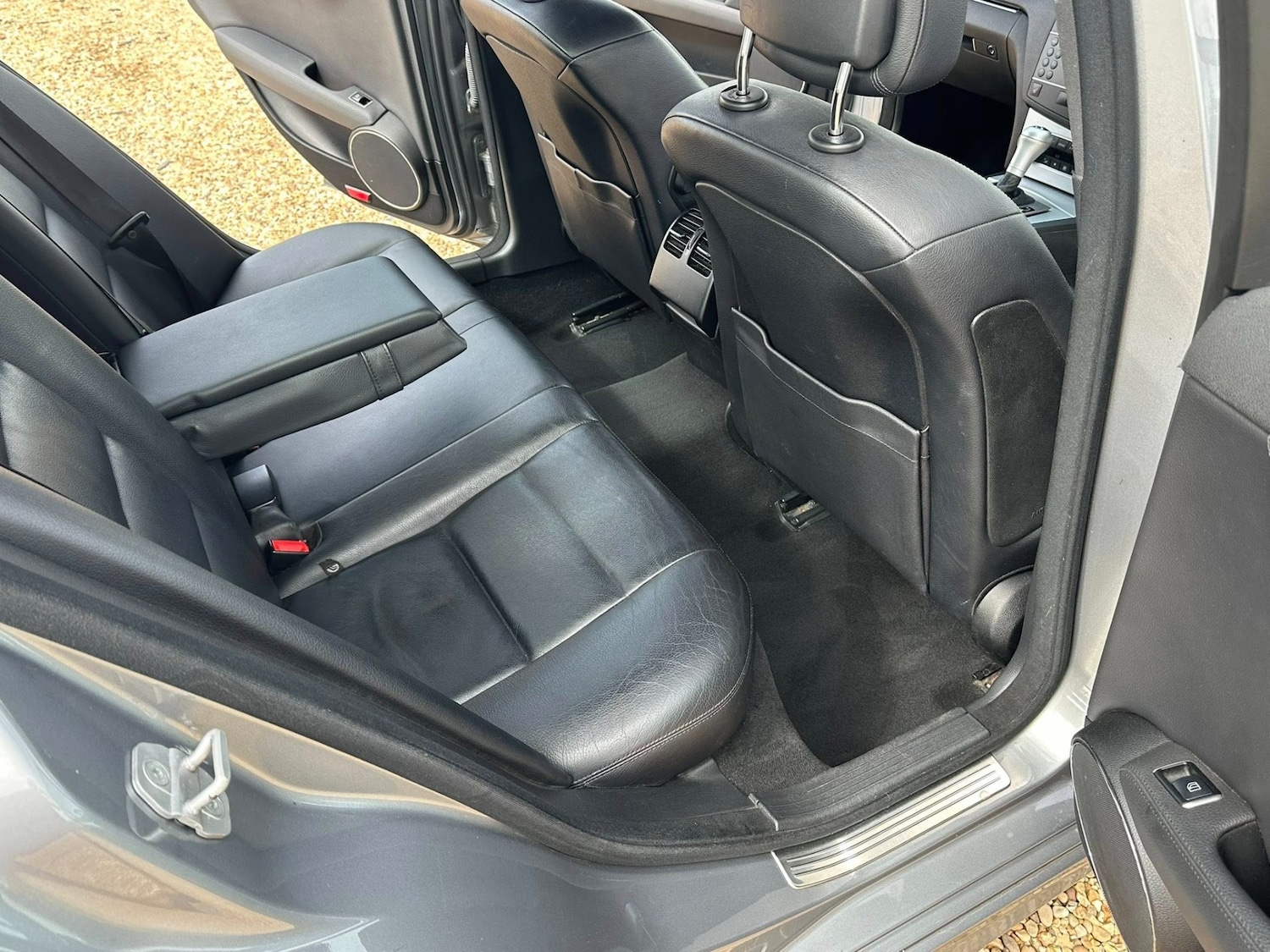 Used Mercedes-Benz C Class 2010 for sale - 76407666: Photo 16