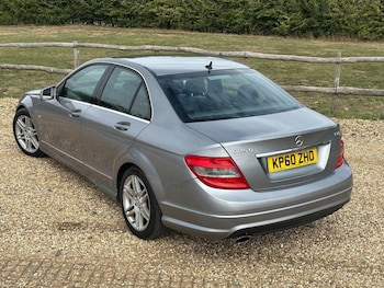 Used Mercedes-Benz C Class 2010 for sale - 76407666: Photo