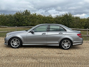 Used Mercedes-Benz C Class 2010 for sale - 76407666: Photo