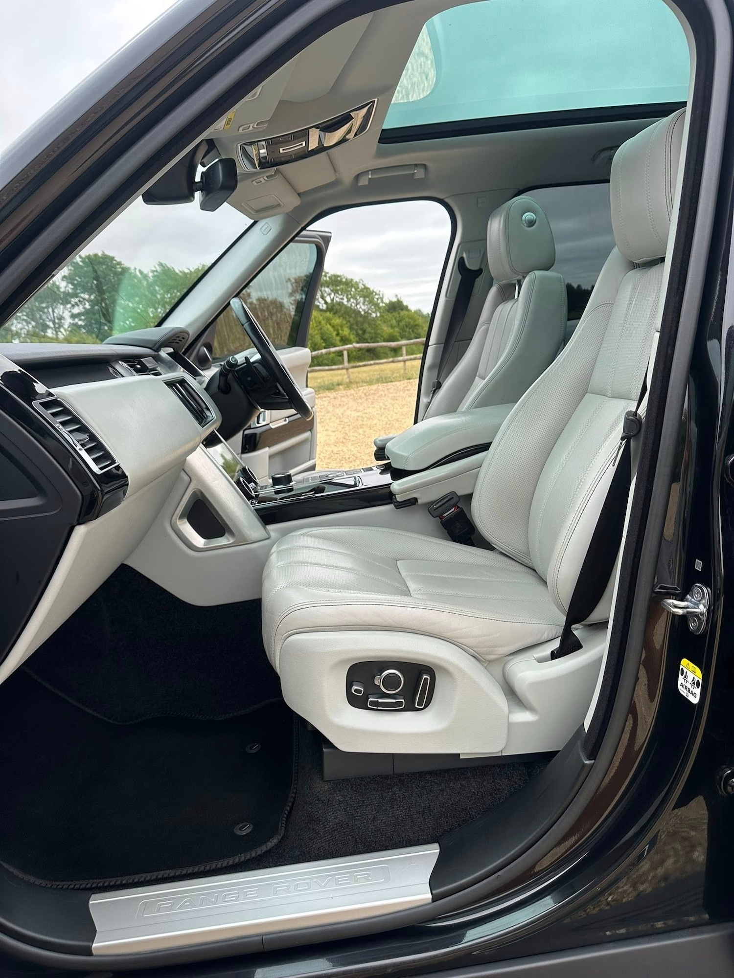 Used Land Rover Range Rover 2016 for sale - 76407460: Photo 19