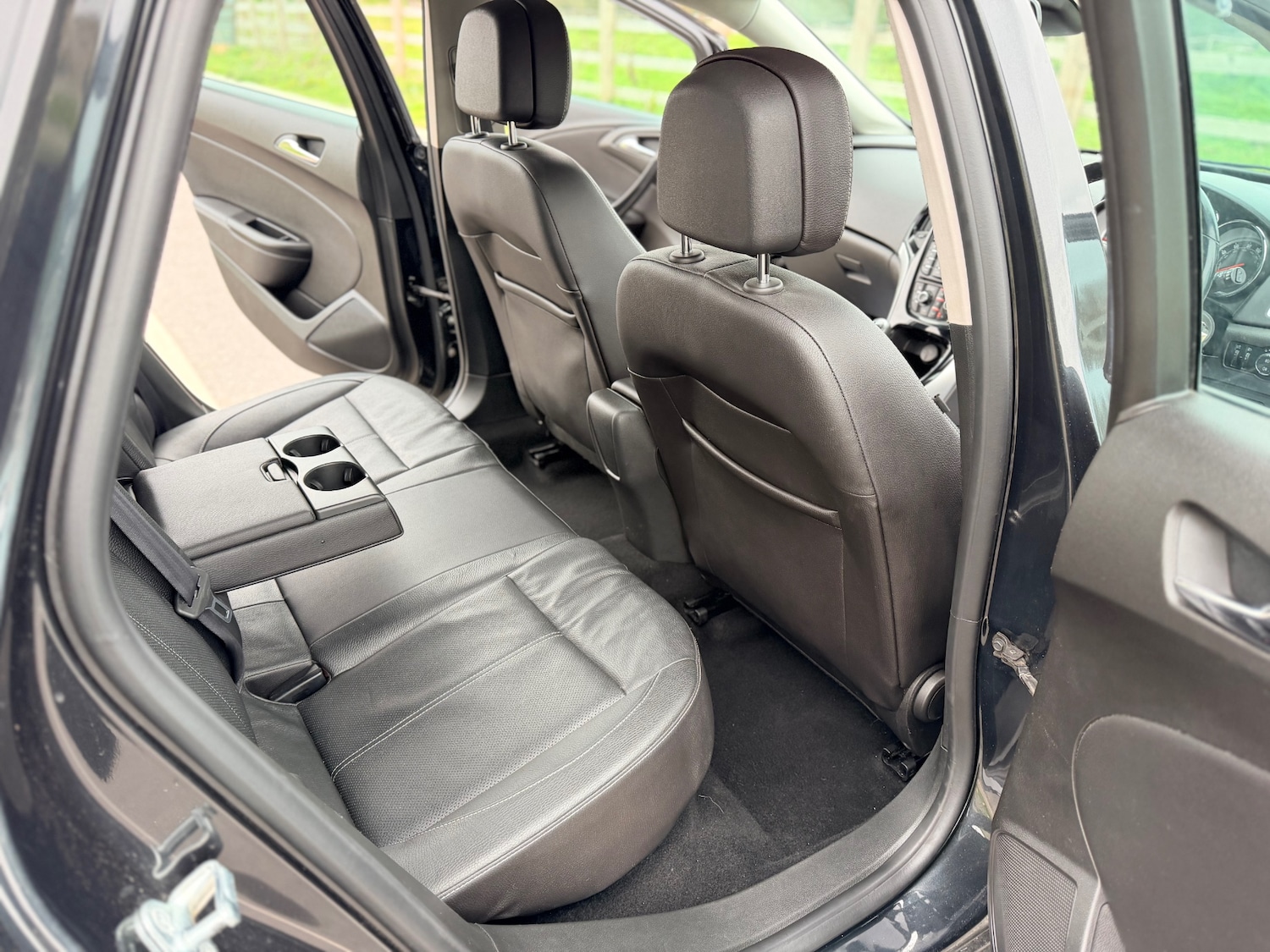 Used Vauxhall Astra 2014 for sale - 78061056: Photo 28