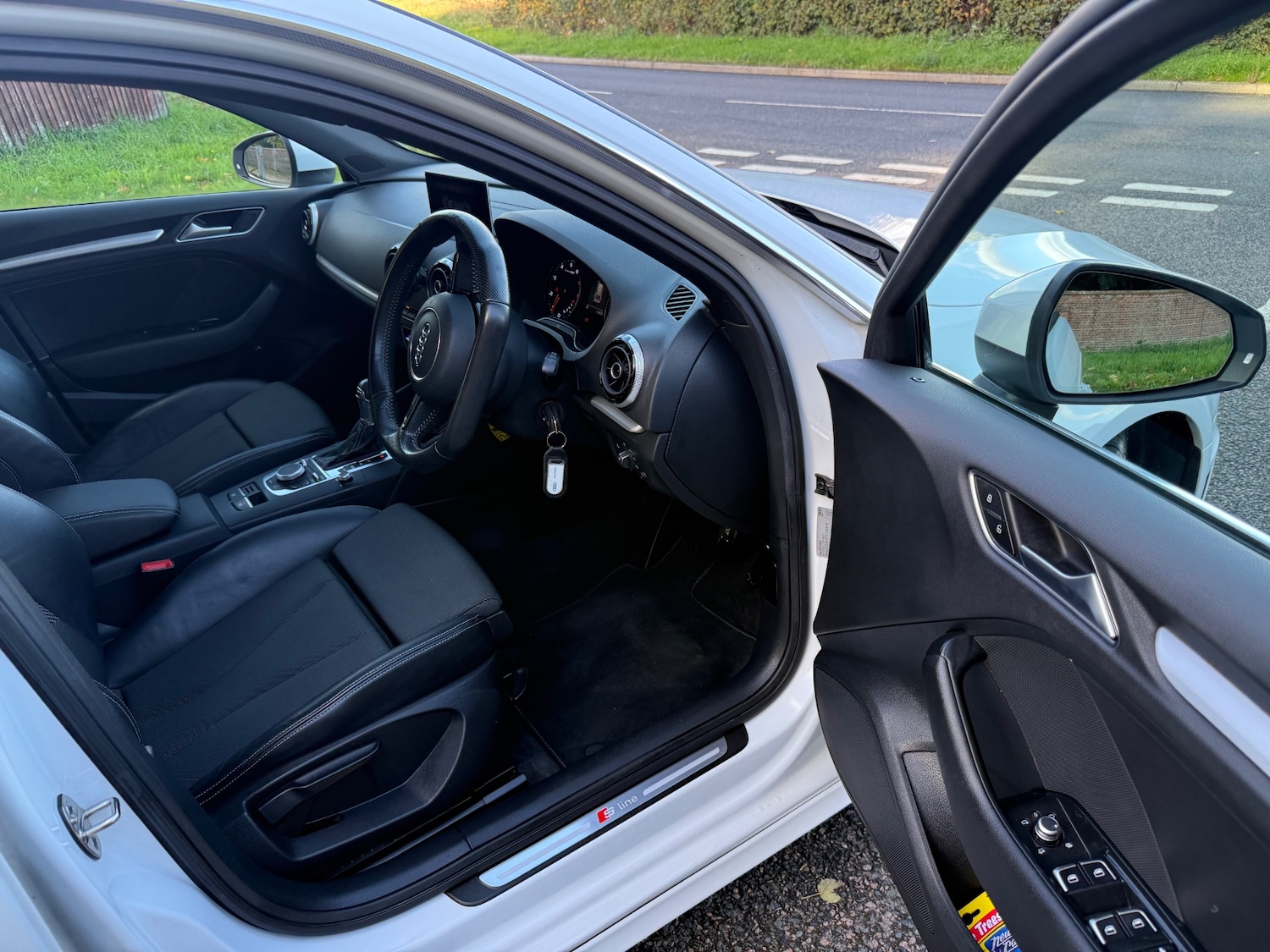 Used Audi A3 2015 for sale - 76438518: Photo 13