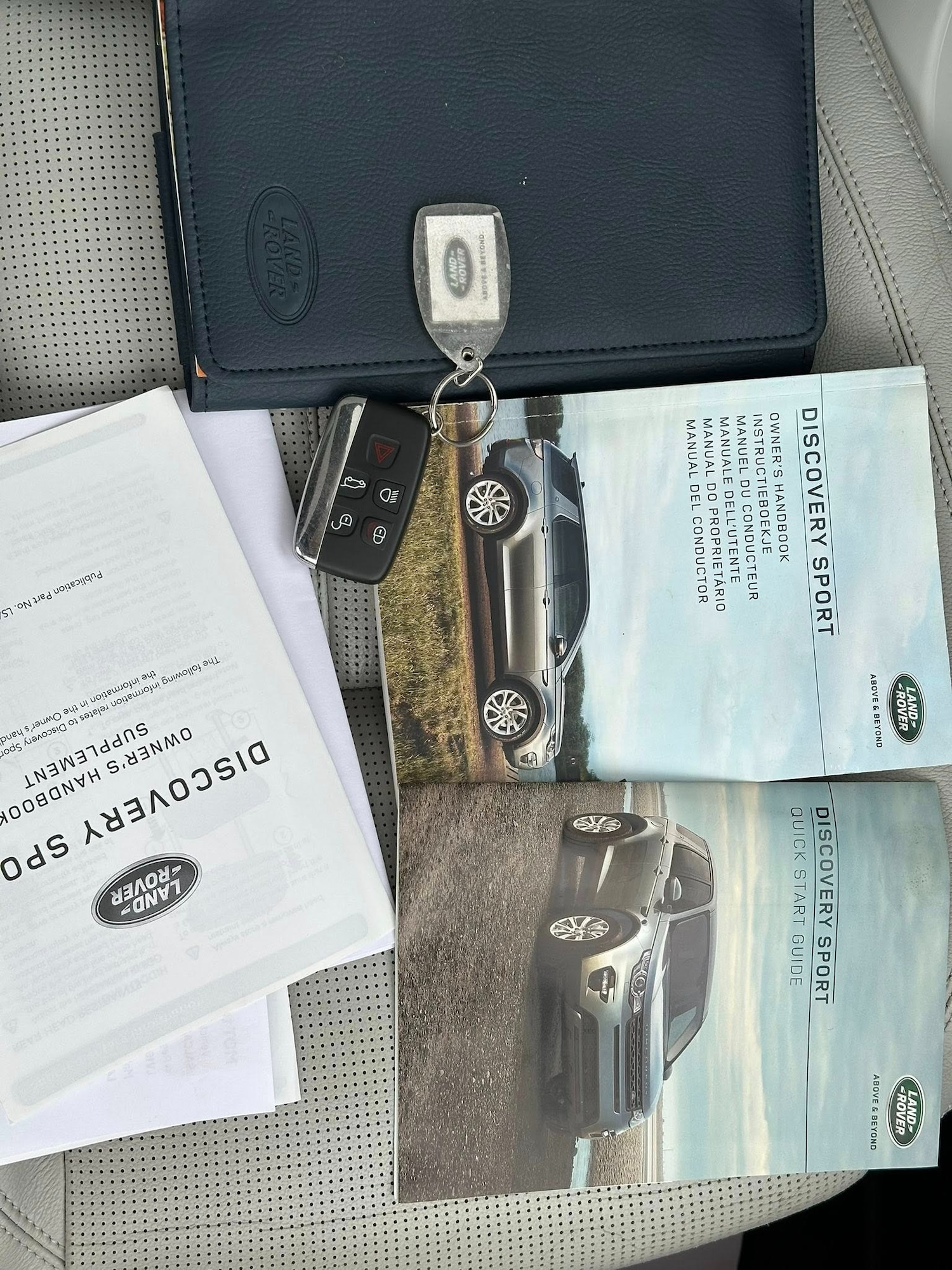 Used Land Rover Discovery Sport 2016 for sale - 76403487: Photo 21