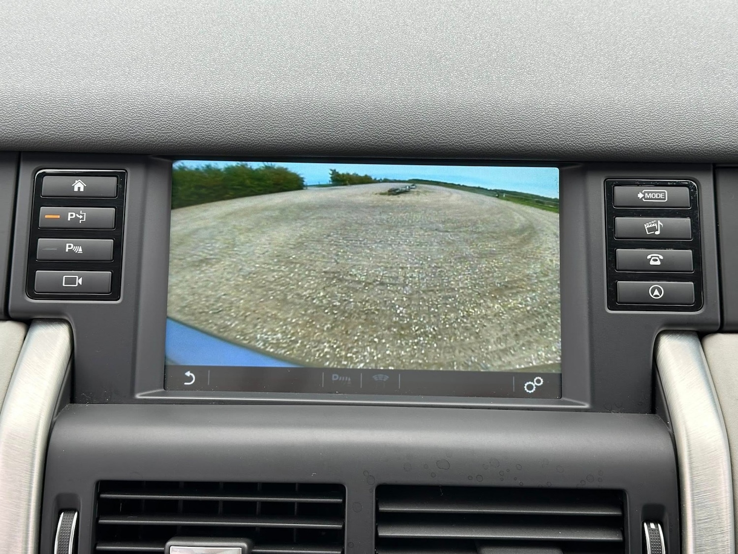 Used Land Rover Discovery Sport 2016 for sale - 76403487: Photo 31