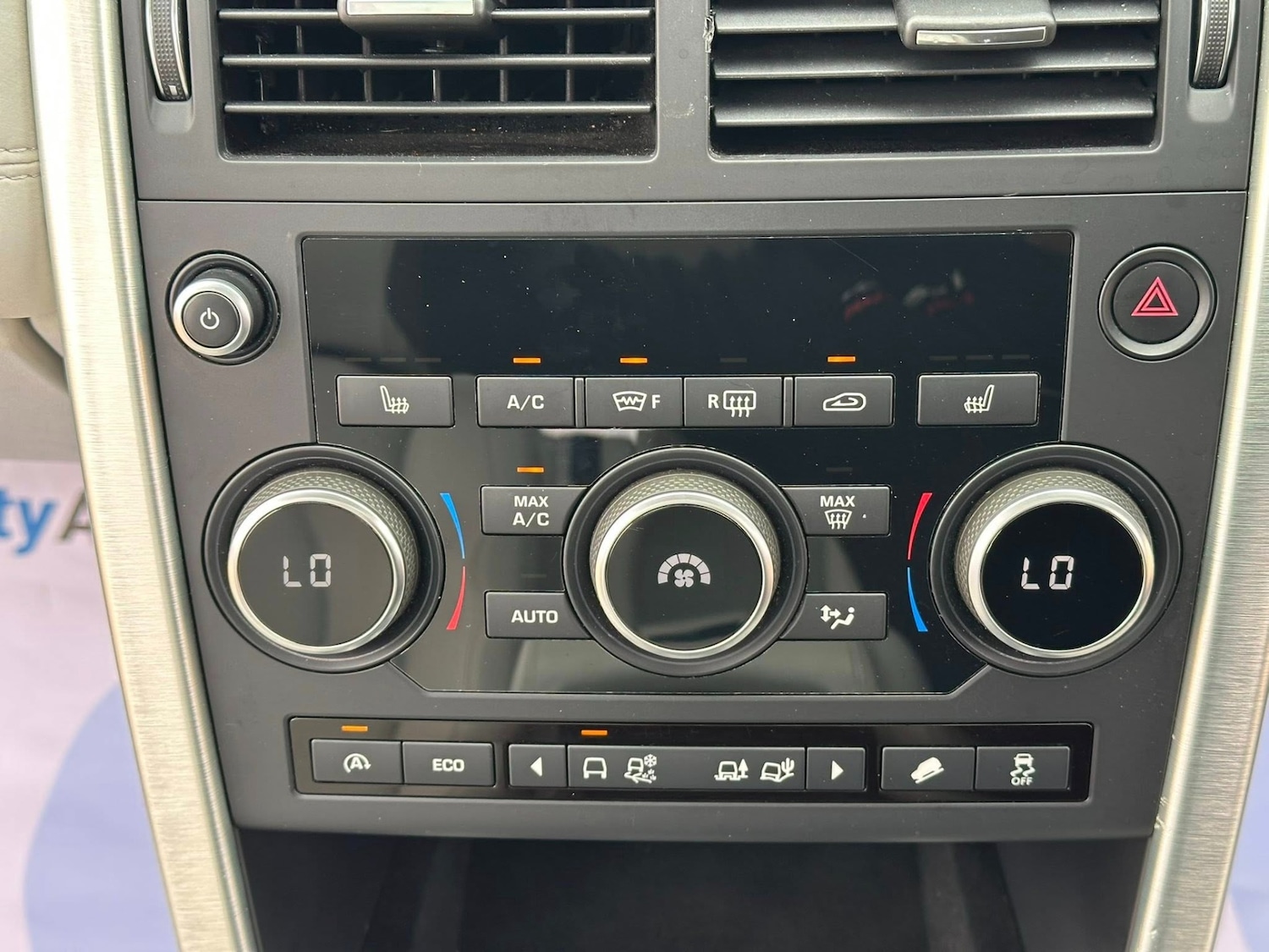 Used Land Rover Discovery Sport 2016 for sale - 76403487: Photo 34