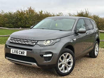 Used Land Rover Discovery Sport 2016 for sale - 76403487: Photo