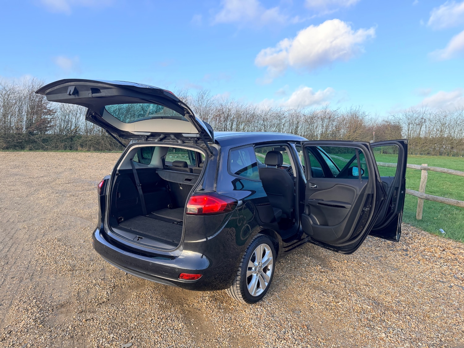 Used Vauxhall Zafira 2014 for sale - 76897322: Photo 18