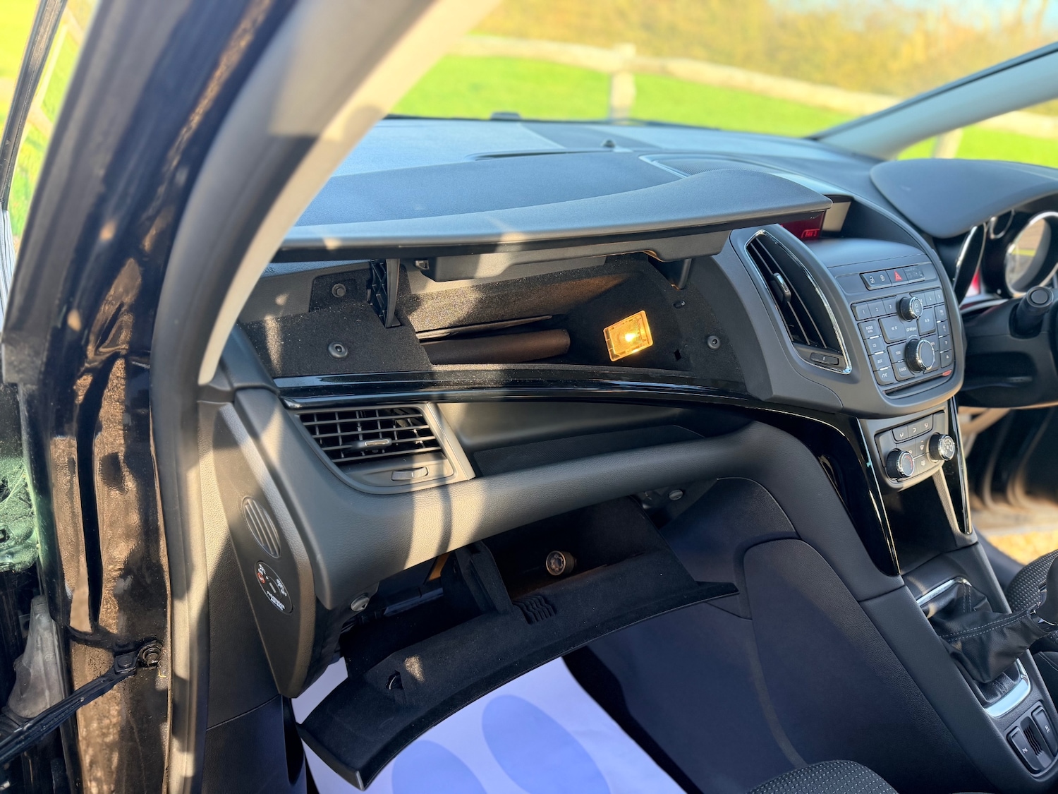 Used Vauxhall Zafira 2014 for sale - 76897322: Photo 20