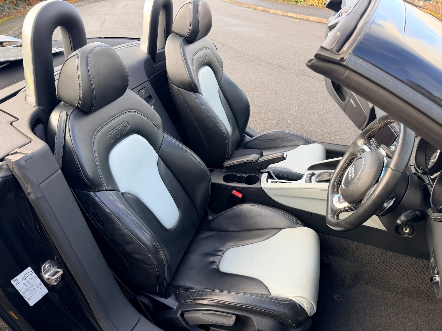 Used Audi TT 2012 for sale - 77080931: Photo 12