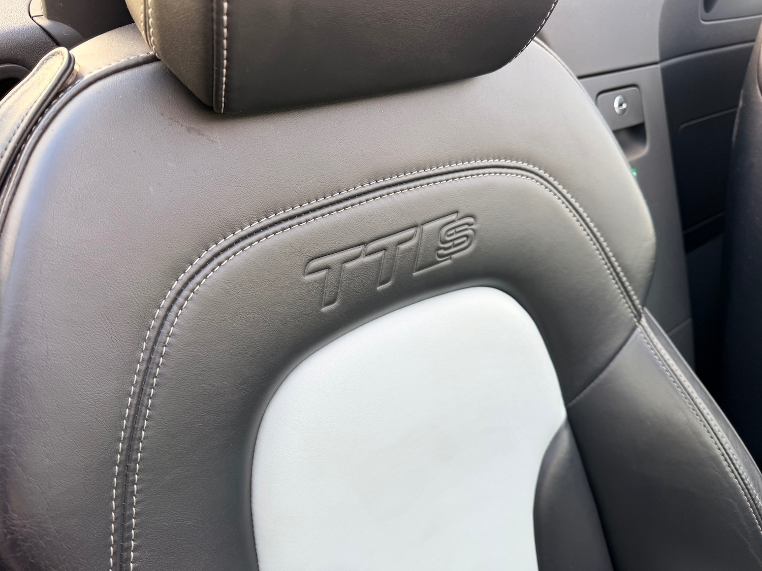 Used Audi TT 2012 for sale - 77080931: Photo 18