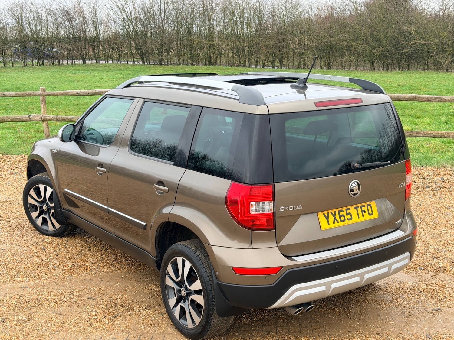 Used Skoda Yeti 2015 for sale - 76919901: Photo 17
