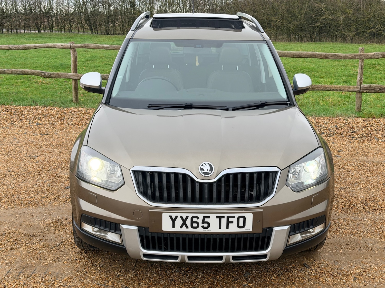 Used Skoda Yeti 2015 for sale - 76919901: Photo 8