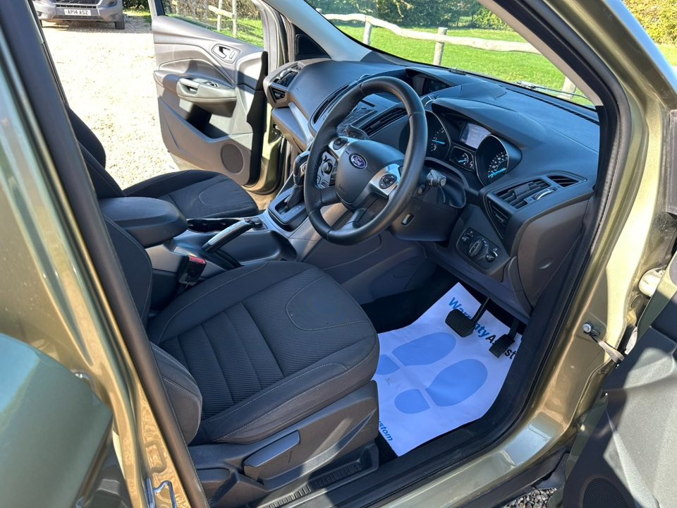 Used Ford Kuga 2013 for sale - 76407682: Photo 26