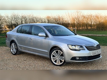 Used Skoda Superb 2013 for sale - 78333376: Photo