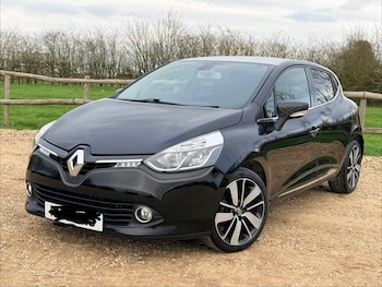 Used Renault Clio 2016 for sale - 77758562: Photo