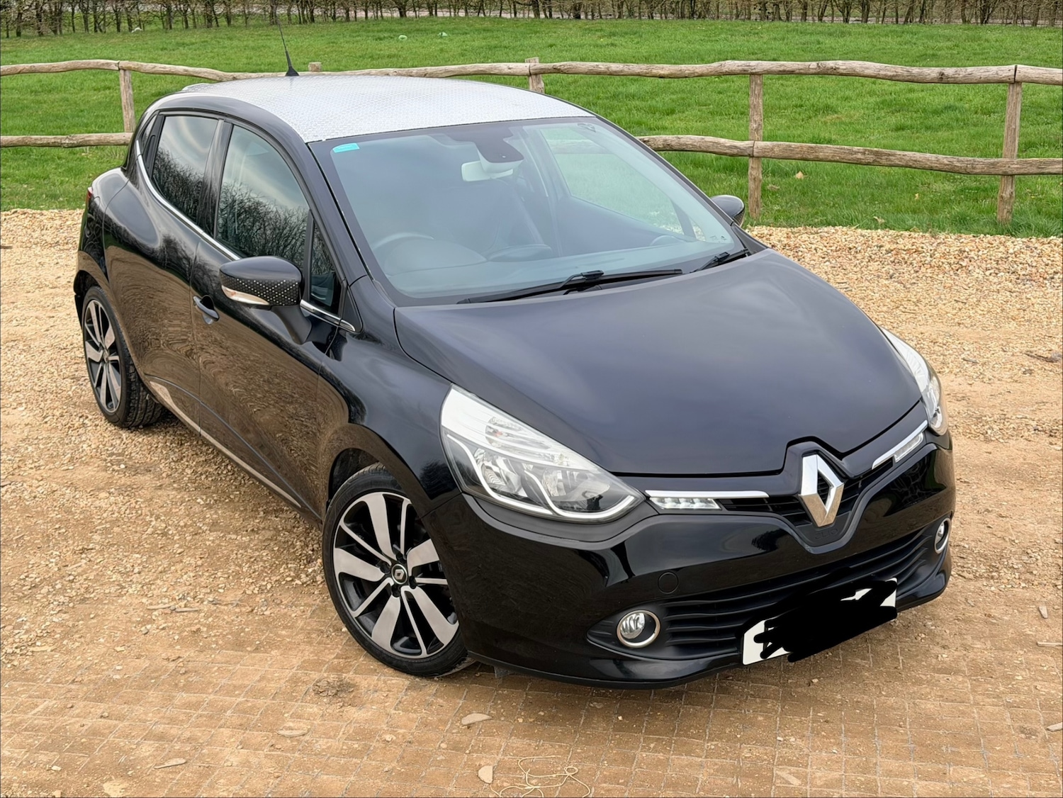 Used Renault Clio 2016 for sale - 77758562: Photo 4