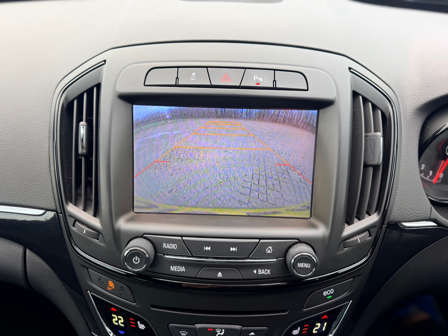 Used Vauxhall Insignia 2015 for sale - 77318257: Photo 20