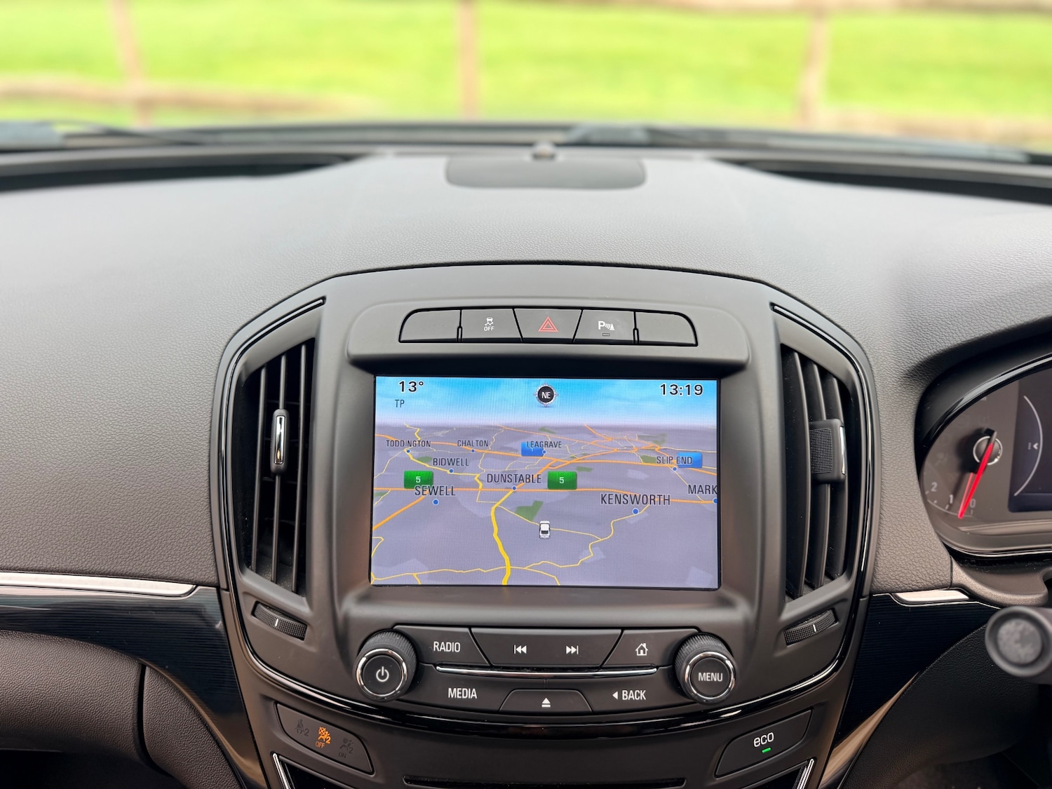 Used Vauxhall Insignia 2015 for sale - 77318257: Photo 24