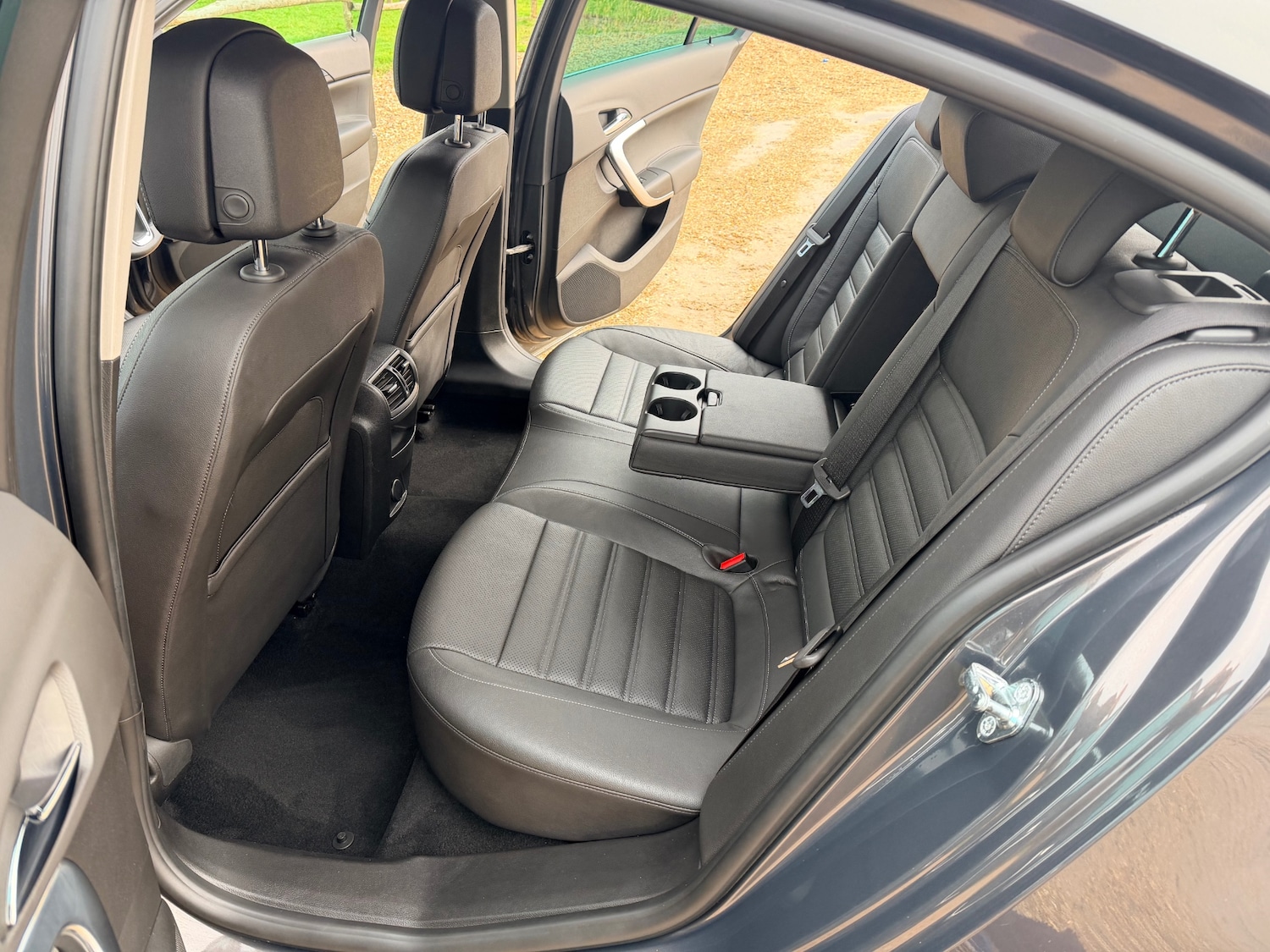 Used Vauxhall Insignia 2015 for sale - 77318257: Photo 29