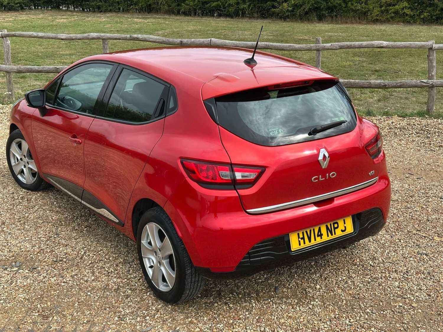 Used Renault Clio 2014 for sale - 76407668: Photo 12