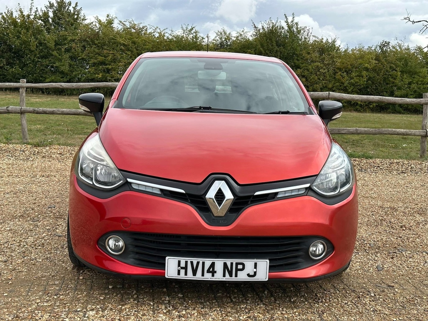 Used Renault Clio 2014 for sale - 76407668: Photo 9