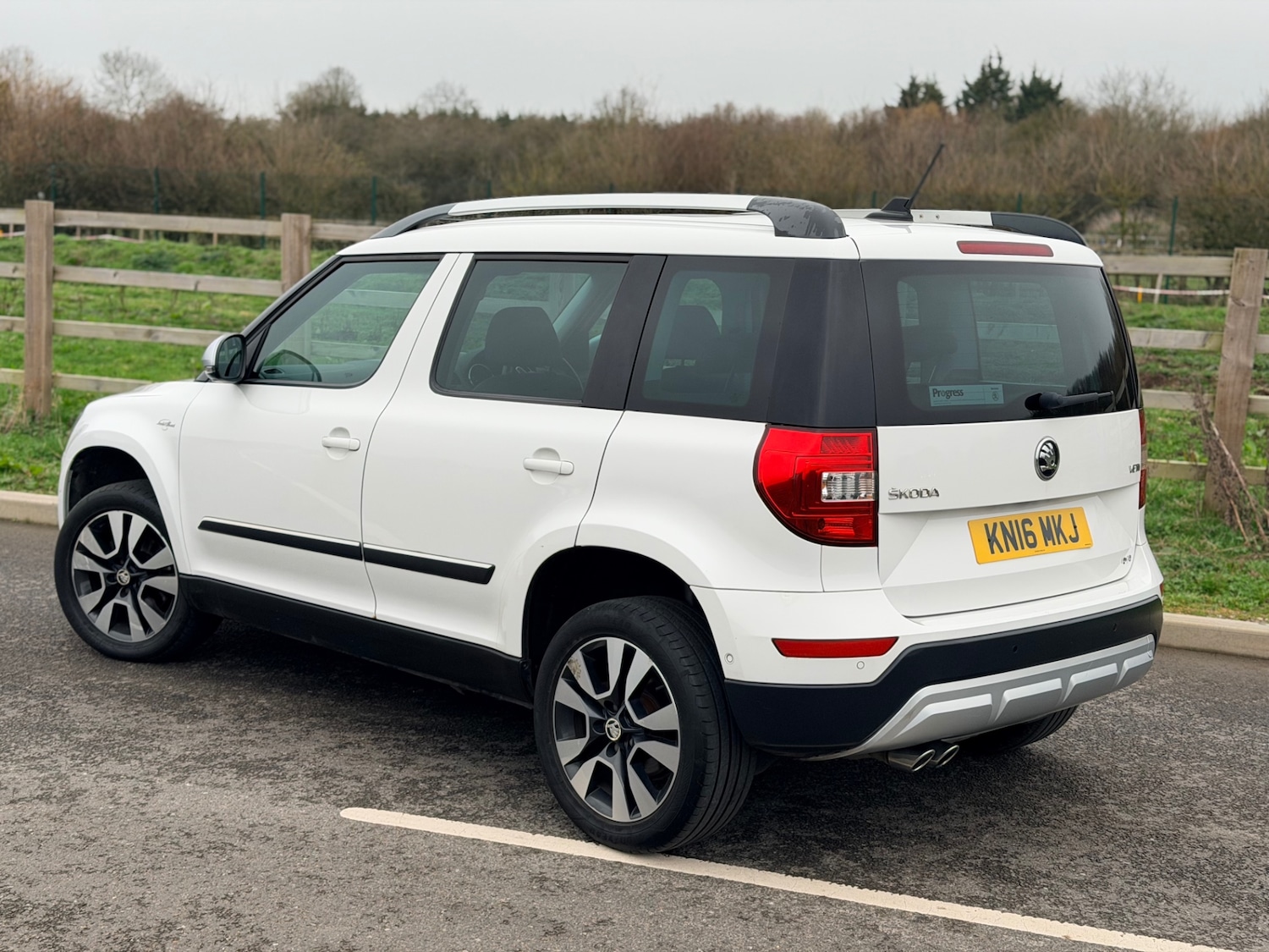 Used Skoda Yeti 2016 for sale - 77791198: Photo 32