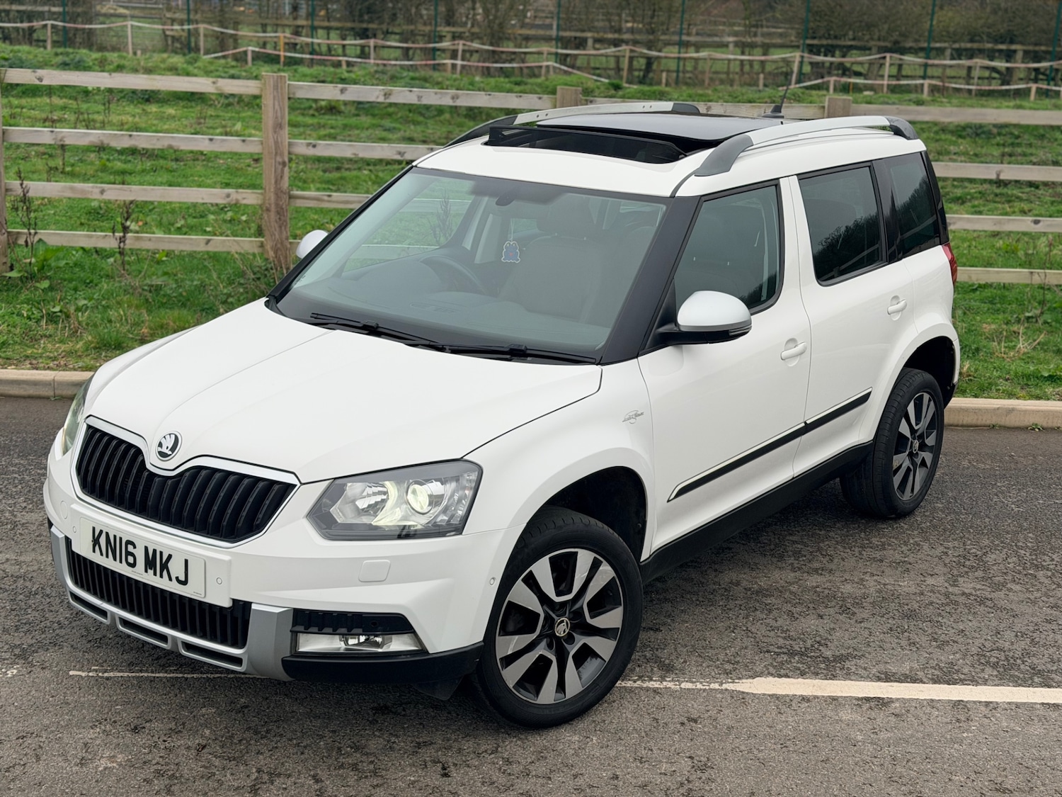 Used Skoda Yeti 2016 for sale - 77791198: Photo 8