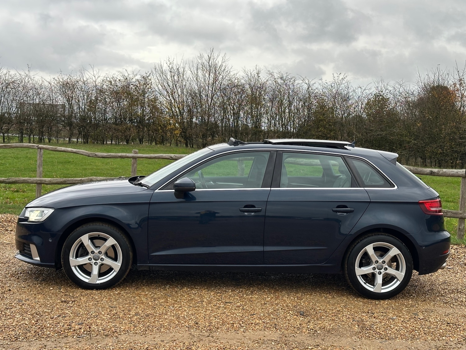 Used Audi A3 2017 for sale - 76493799: Photo 6