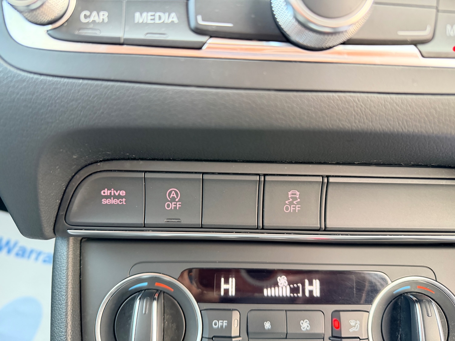 Used Audi Q3 2015 for sale - 76864249: Photo 21