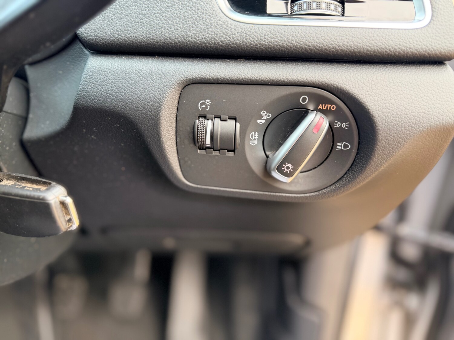 Used Audi Q3 2015 for sale - 76864249: Photo 24