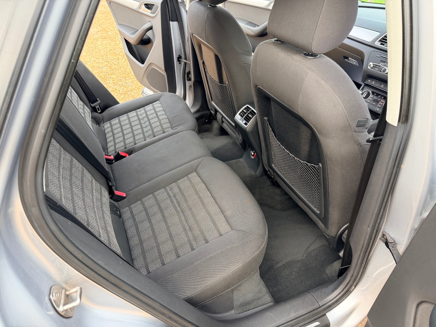 Used Audi Q3 2015 for sale - 76864249: Photo 30